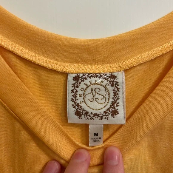 True Self Orange Sleeveless Top with Floral Print- NWT - Picture 6 of 9